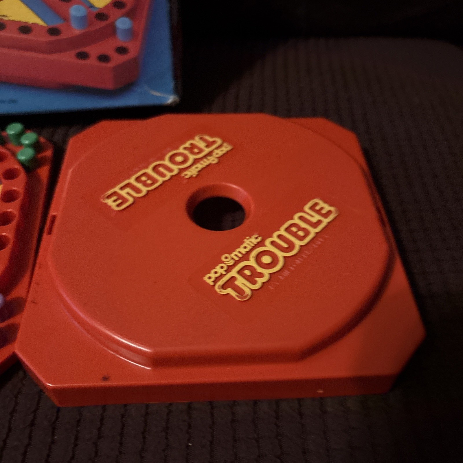 🎲 1989 Milton Bradley Pop-O-Matic Trouble Travel Game w/ Box