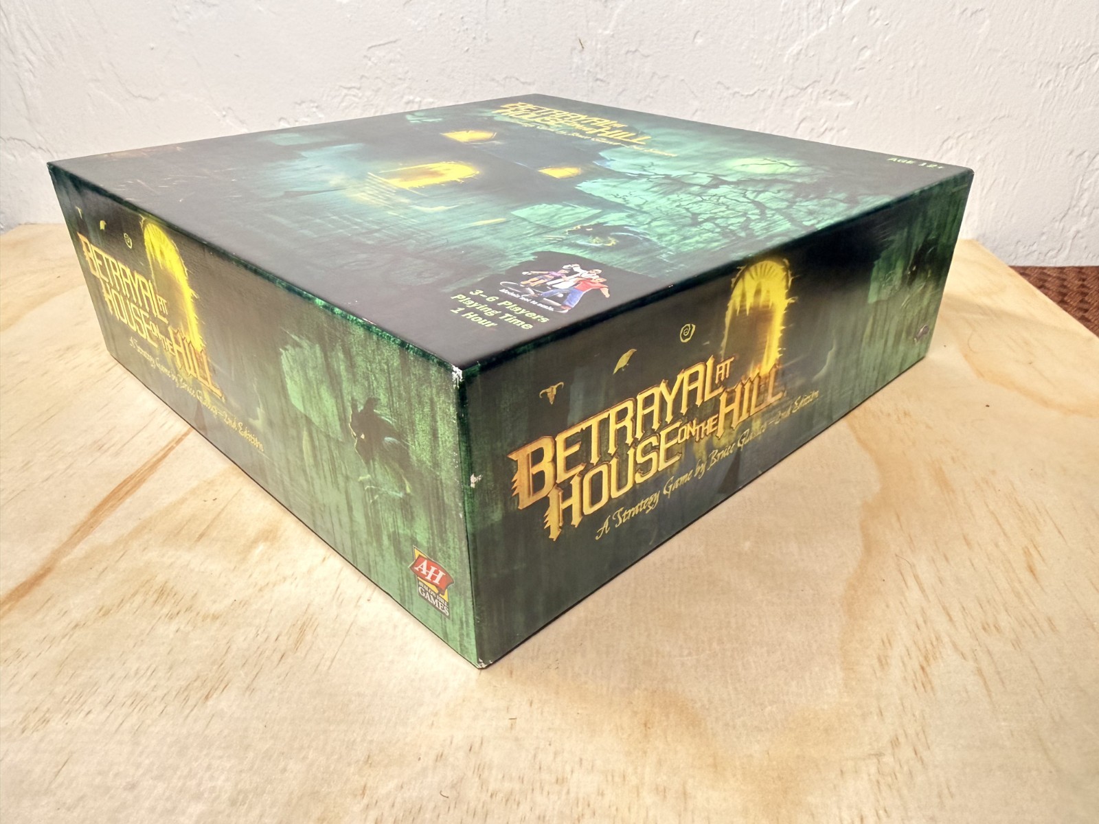 Betrayal At House On The Hill Second Edition Horror Board Game – Complete