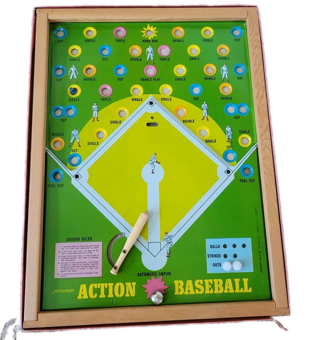 Vintage 1960’s Pressman Action Baseball Playing Board2 marbles, 1 player peg