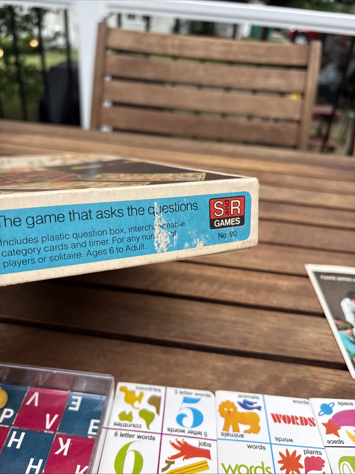 Vintage 1978 Quick Quiz? The Game that Asks the Questions Selchow & Righter #90