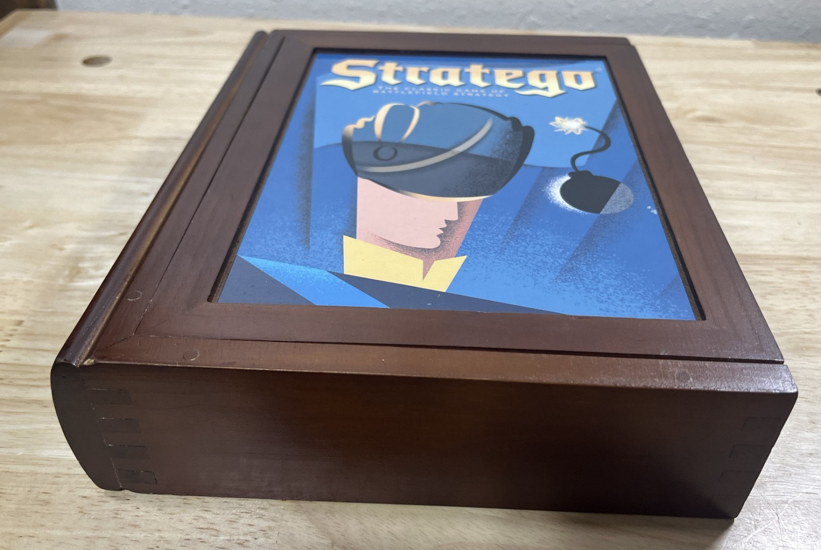Stratego Vintage Game Collection Bookshelf Edition Wooden Box – Complete – 2005