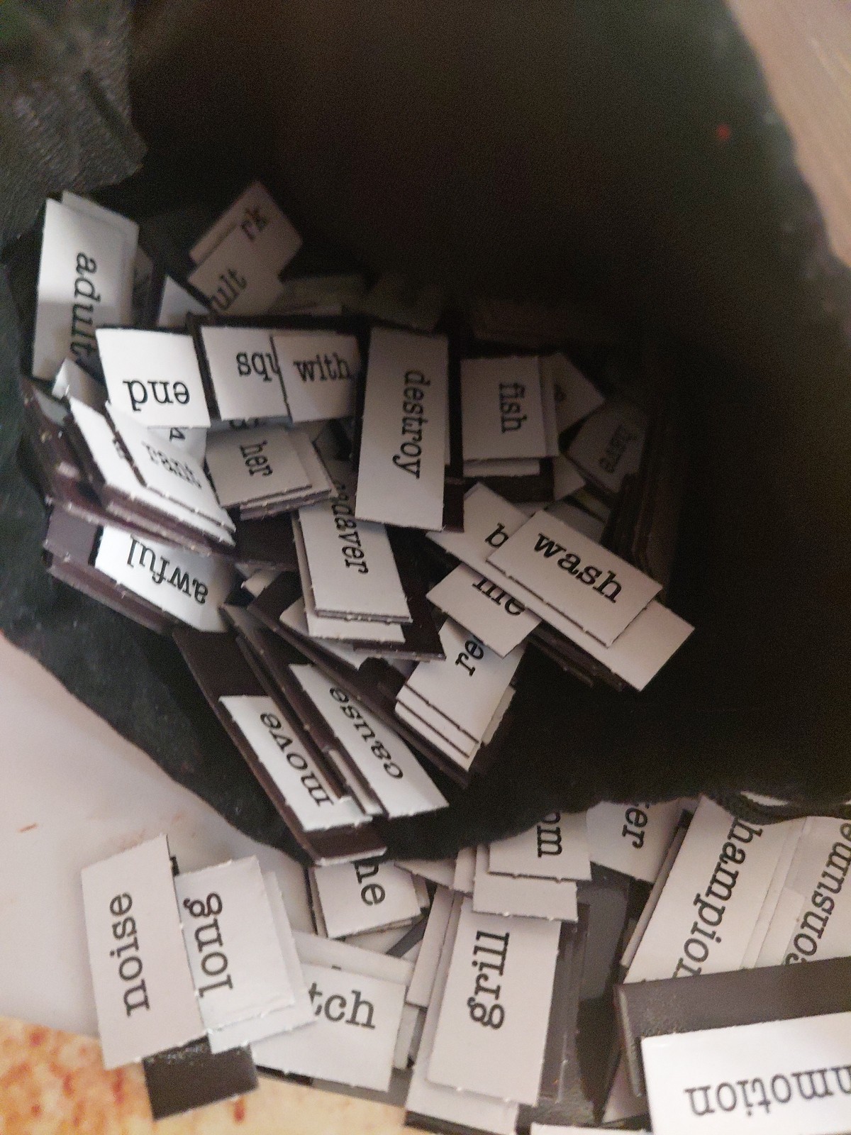 Ransom Notes Game Charty Party Word Magnets
