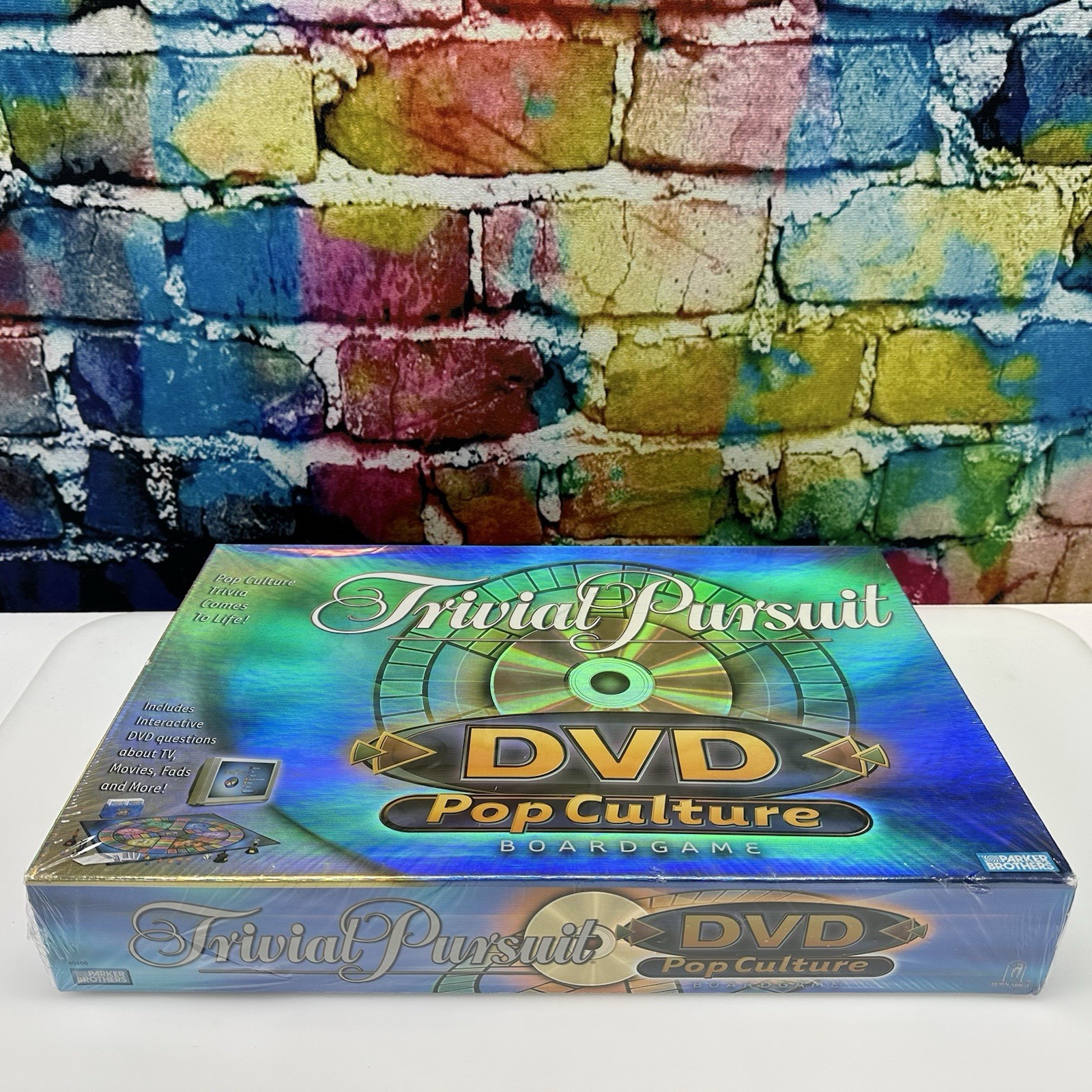 Trivial Pursuit DVD Pop Culture Board Game Adults Party Family Fun Sealed NEW!