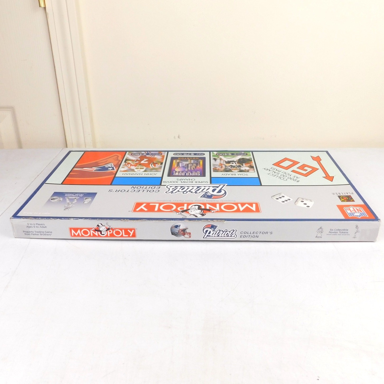 New England Patriots Monopoly Board Game Complete In Box USAopoly Vintage 2004