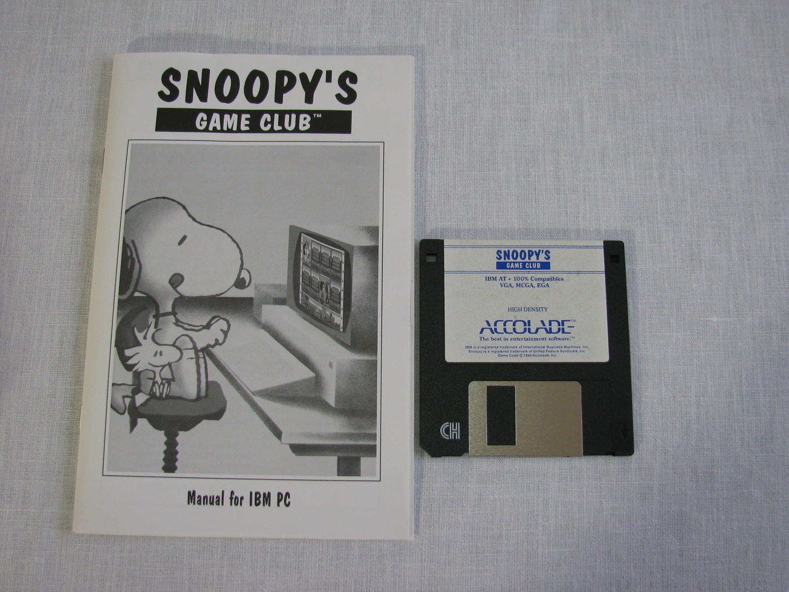 Vtg Accolade Software Snoopy’s Game Club for IBM PC, Disk/Book, 3-8 Years, 1992