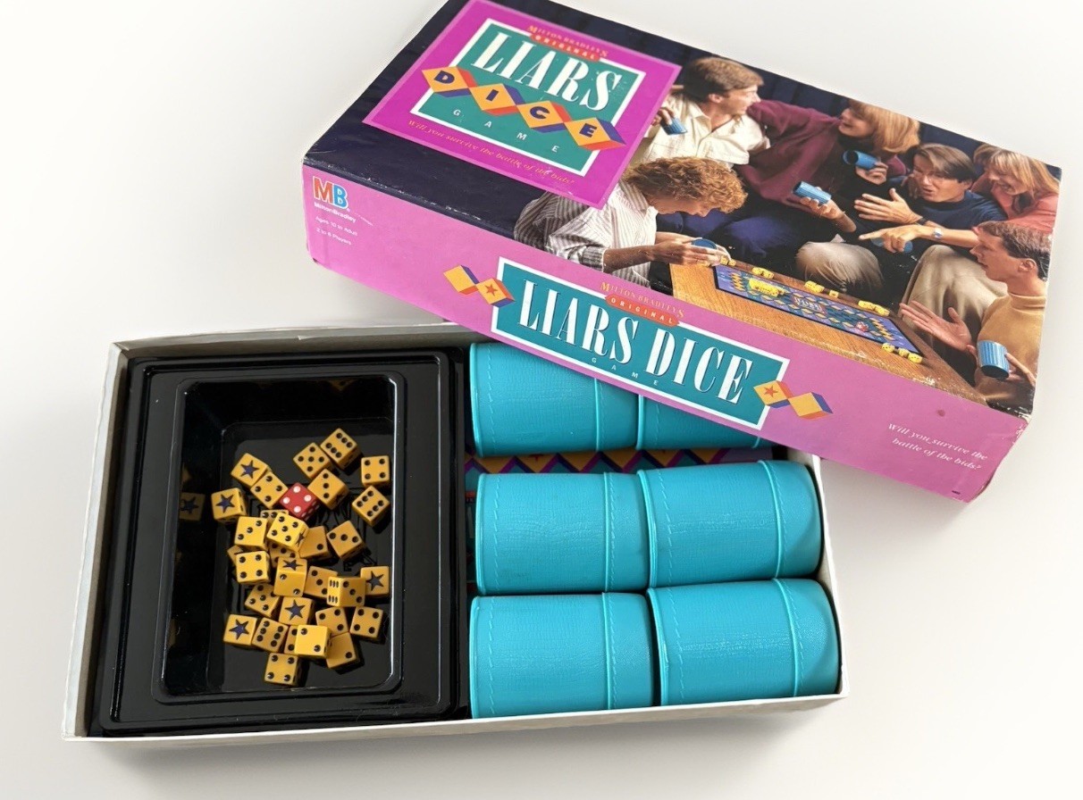 1987 Milton Bradley Liar’s Dice Game Complete Vintage Dice Cups Set