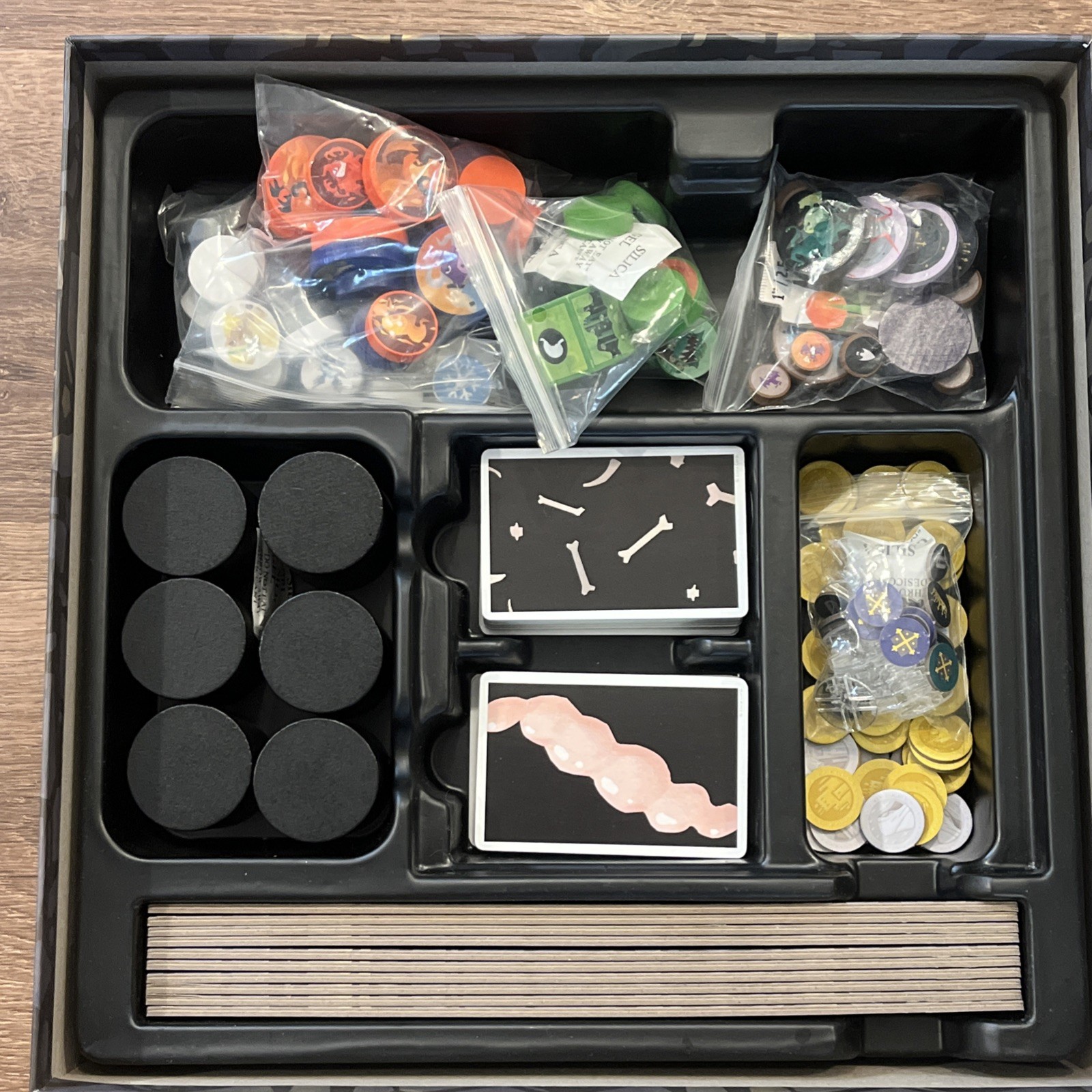 Catacombs 2019 Third Edition Kwanchai Moriya Elzra Corp 2-5 Players 14+ Years