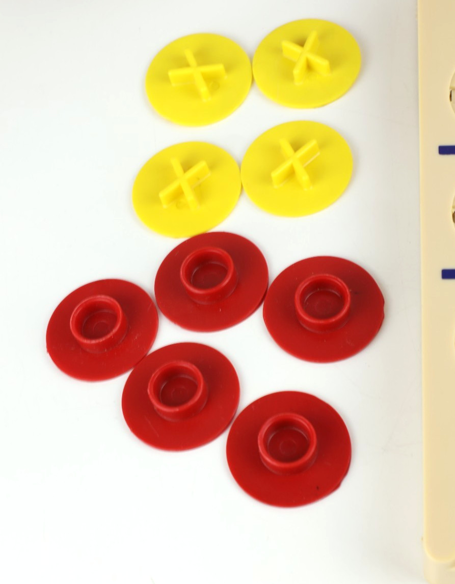 Vintage 1978 Tic Tac Know Bible Game
