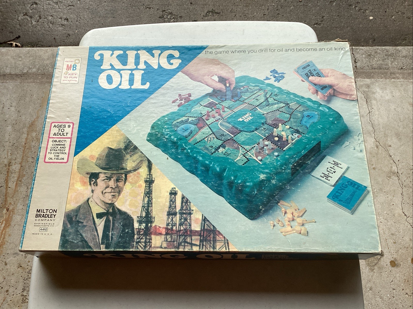 King Oil Vintage 1974 Board Game Milton Bradley 4410 Complete in Box