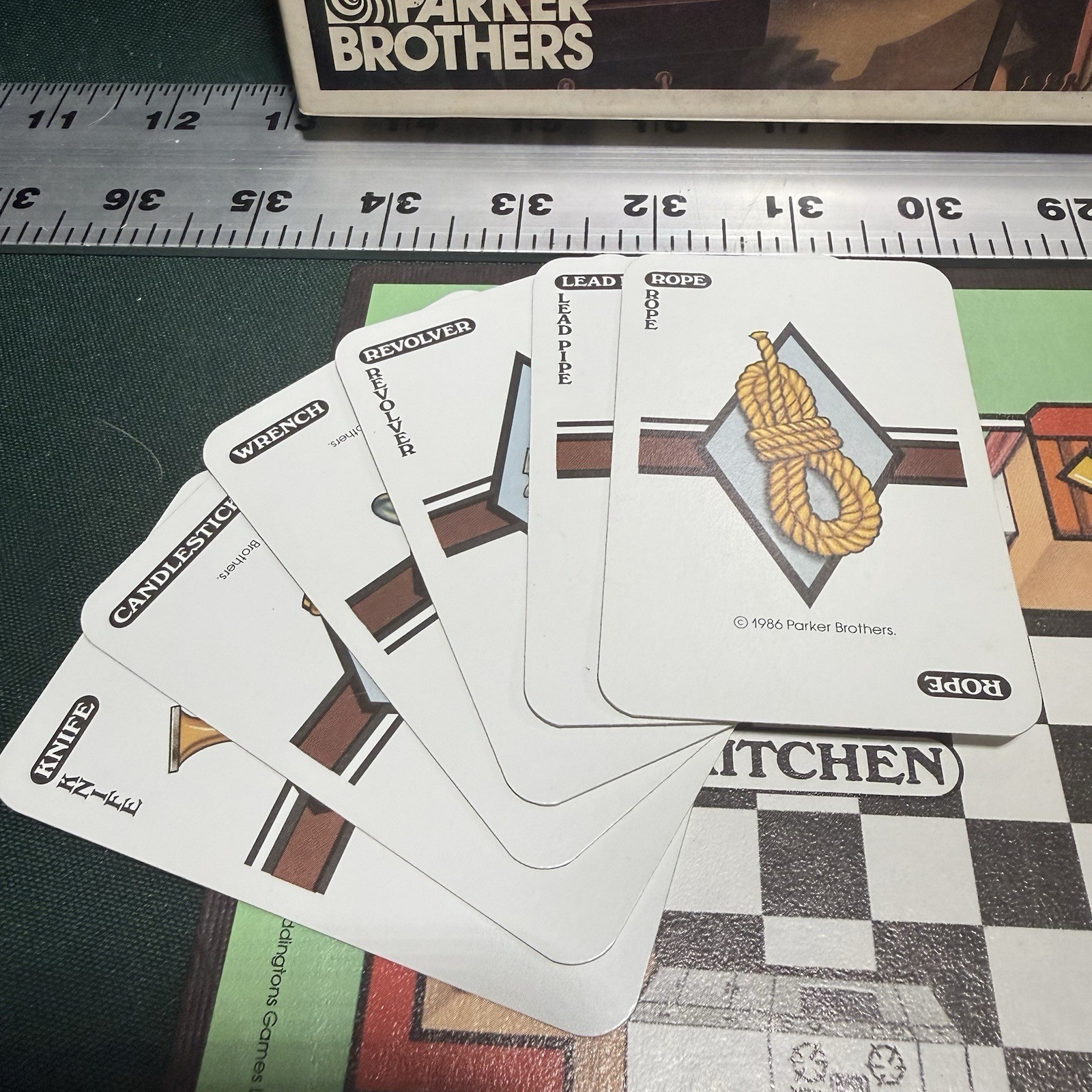 Vintage Clue COMPLETE Parker Brothers 1986 Classic Detective Game Ships Free