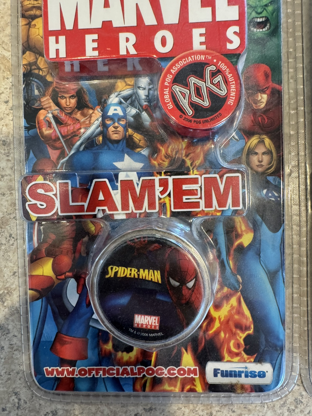 MARVEL HEROES SPIDER-MAN&wolverine POG SLAMMER IN POG/FUNRISE 2006 POG SLAM EM