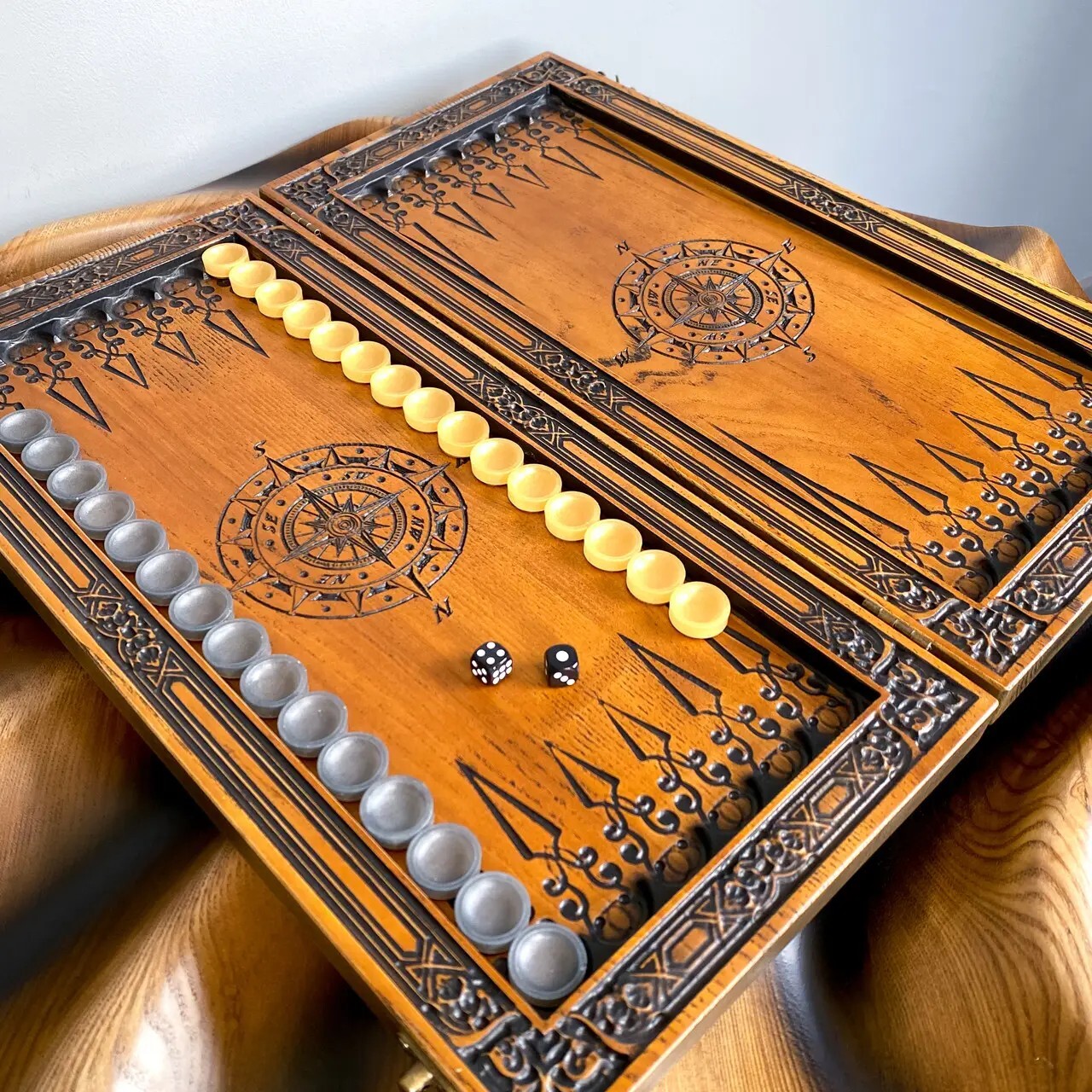 Premium WOODEN BACKGAMMON Set Marine Compass 48cm (19″), Carved, Sailboat, Yacht