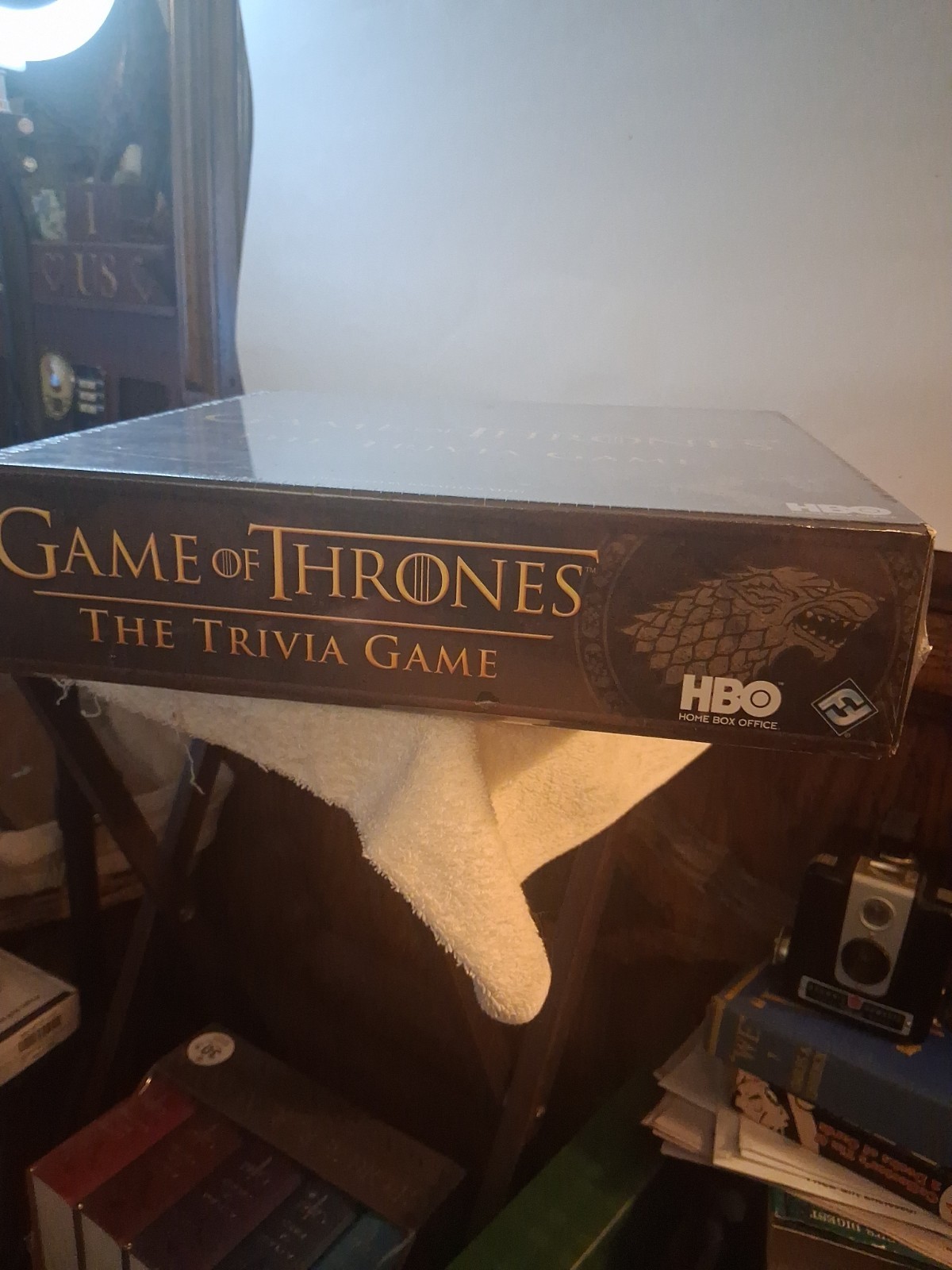 NIB Sealed Game Of Thrones : THE TRIVIA GAME. HBO, 2015.