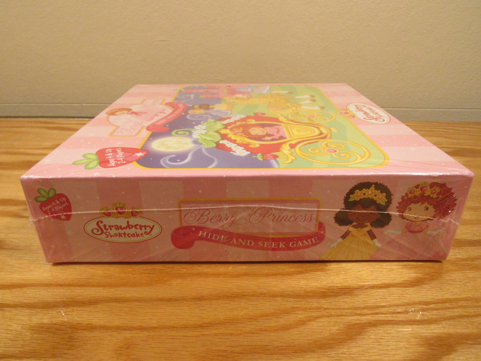 Strawberry Shortcake Berry Princess Hide And Seek Game 2005 2-4 Player Sealed