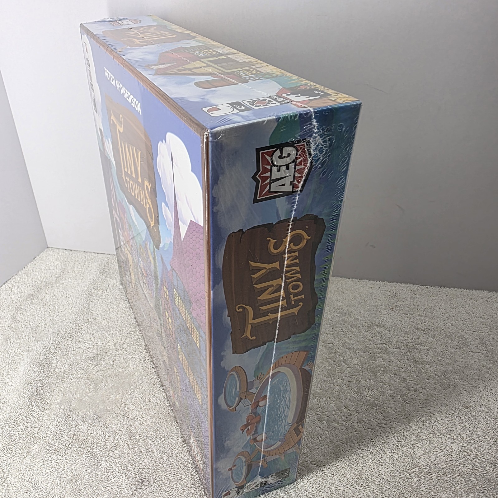 AEG Tiny Towns Board game by Peter Mcpherson NEW SEALED Ages 14+ 2019