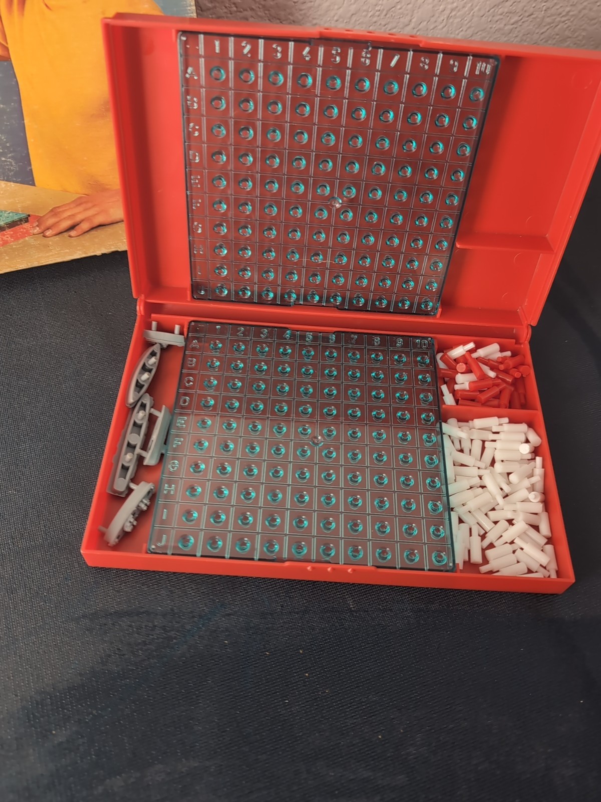 Vintage 1971 Milton Bradley Battleship Board Game #4730 SINK OPPONENTS SHIPS