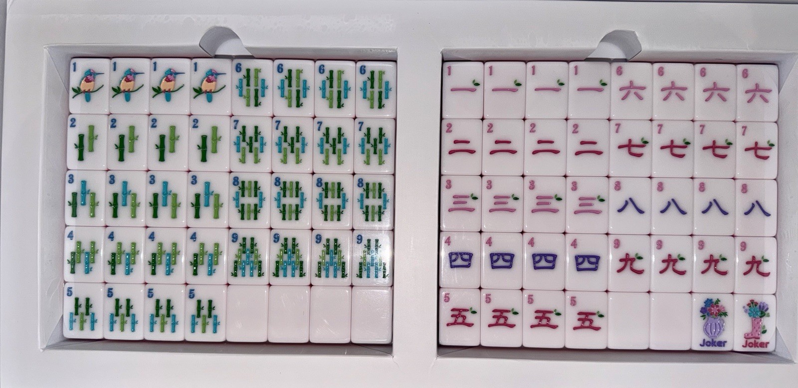 VIRORA ‘Florea’ Mahjong Set, 160 Purple 4-Layer Tiles, Tile Bag, Box & 4 Dice
