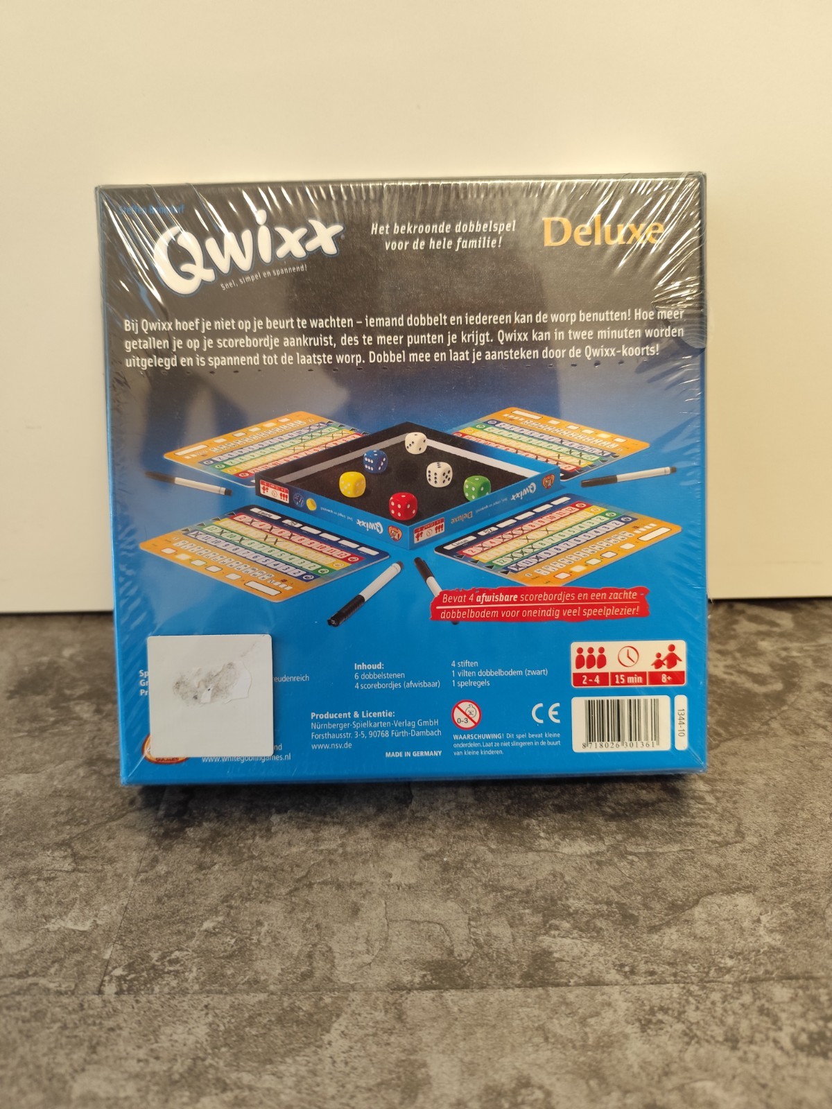 Qwixx Deluxe – Dice Game – White Goblin Games Publisher