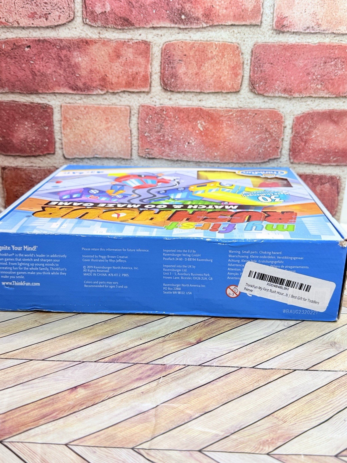 ThinkFun Rush Hour Traffic Jam Logic Game Engaging STEM Toy – Kids Age 8+ New