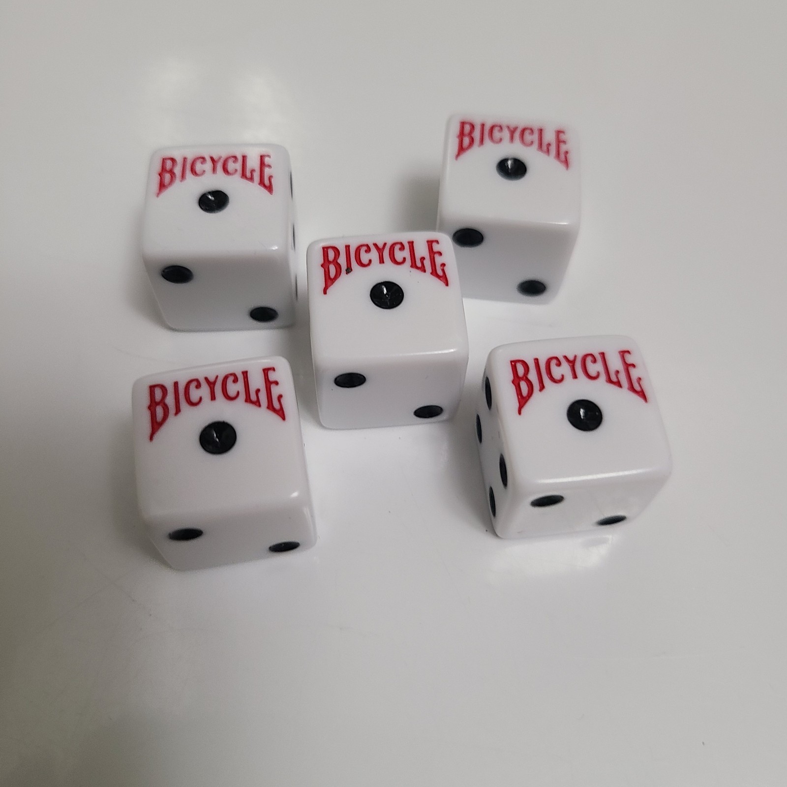 5 Bicycle Branded 6 Sided Dice 16mm Standard Size White Plastic Black Pips