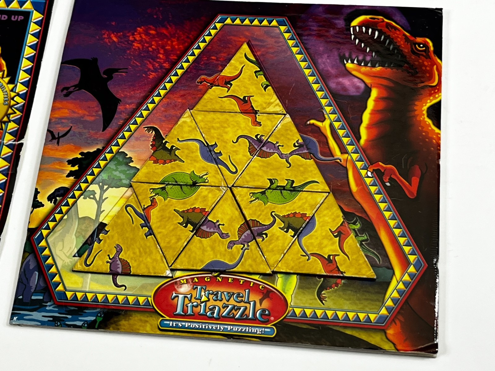 Magnetic Travel Triazzle Triangle Puzzle Jurassic Dinosaurs Dan Gilbert DaMert