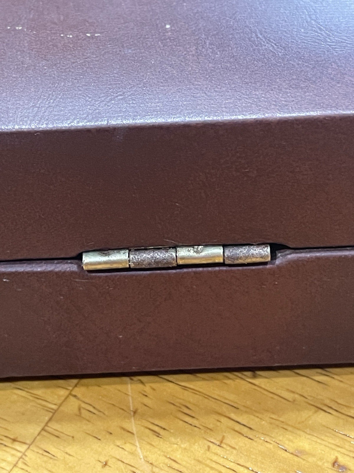 VTG 1970 Backgammon Game Set Faux Leather Brown Case 15×10 NOT Complete Travel