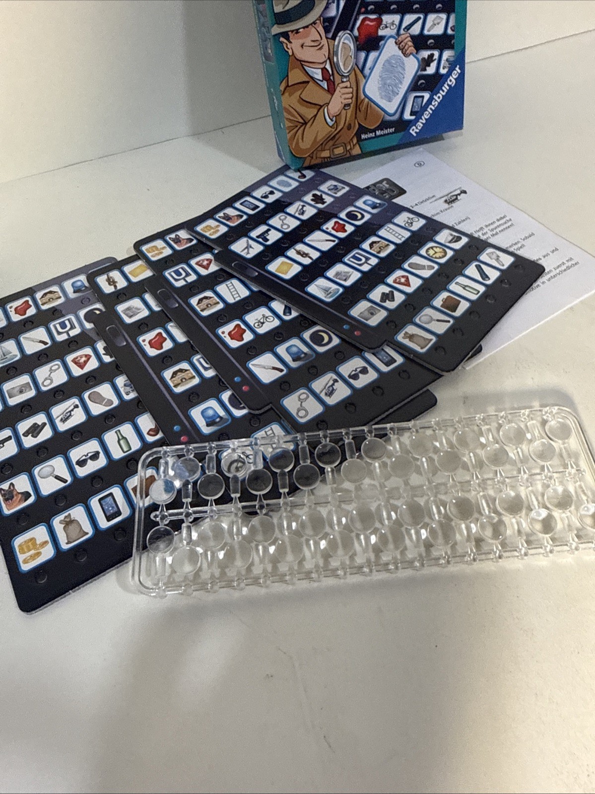1997 Ravensburger Instant Recall Travel 36 Object Memory 2 Game Boards