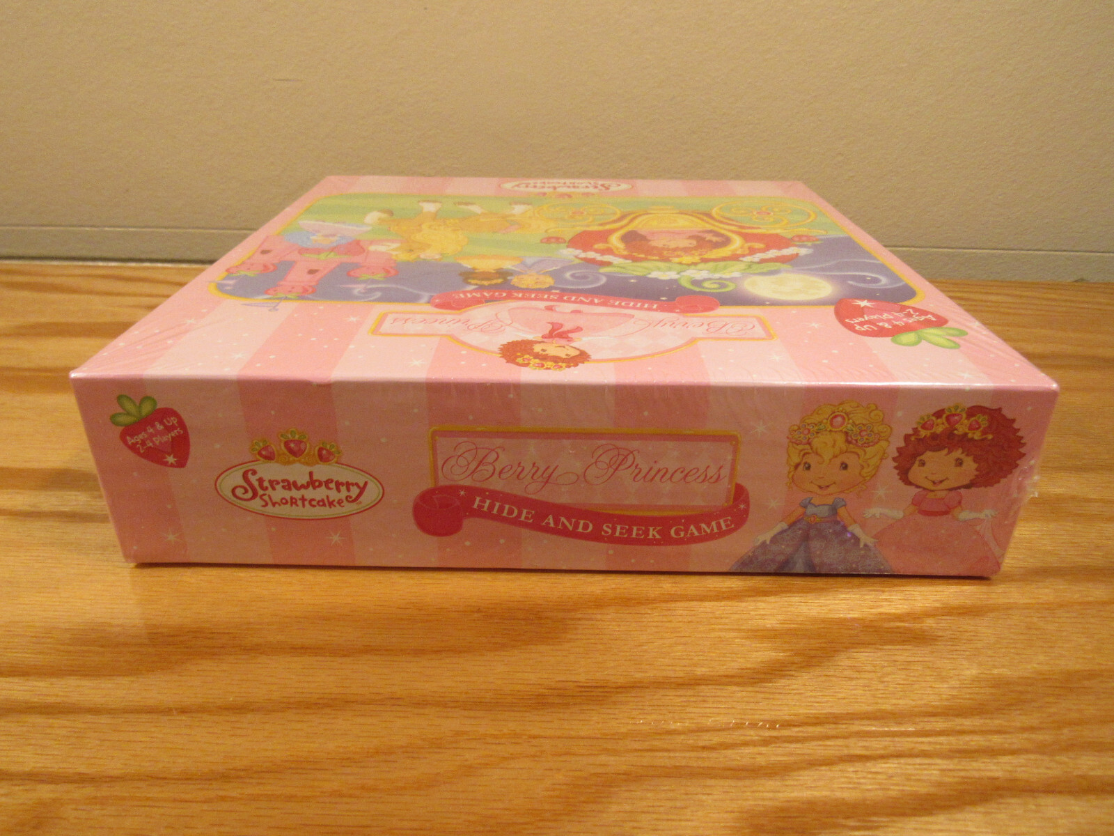 Strawberry Shortcake Berry Princess Hide And Seek Game 2005 2-4 Player Sealed