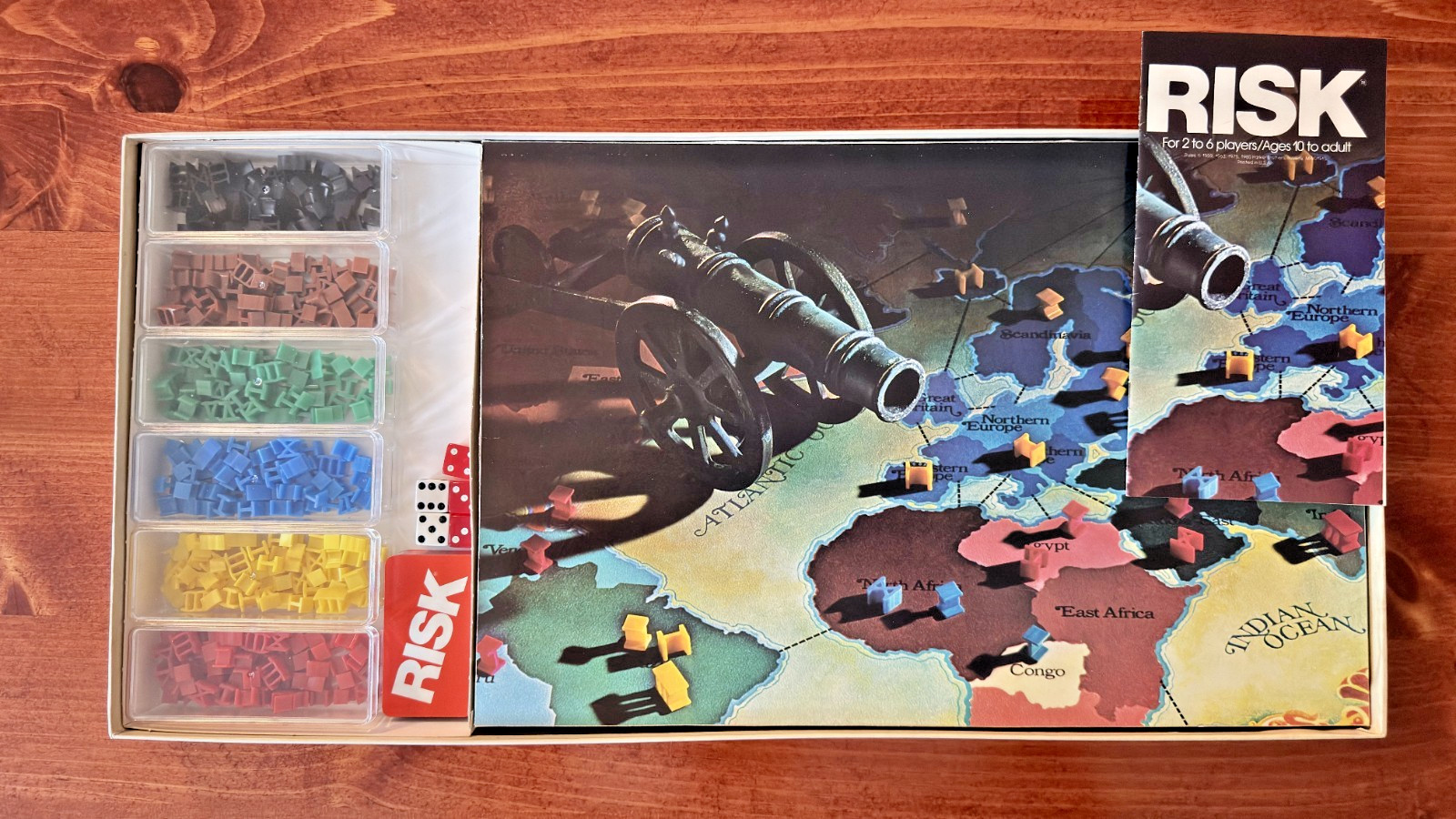 Vintage 1980 Parker Brothers RISK Board Game Complete Box w/ Instruction Manual