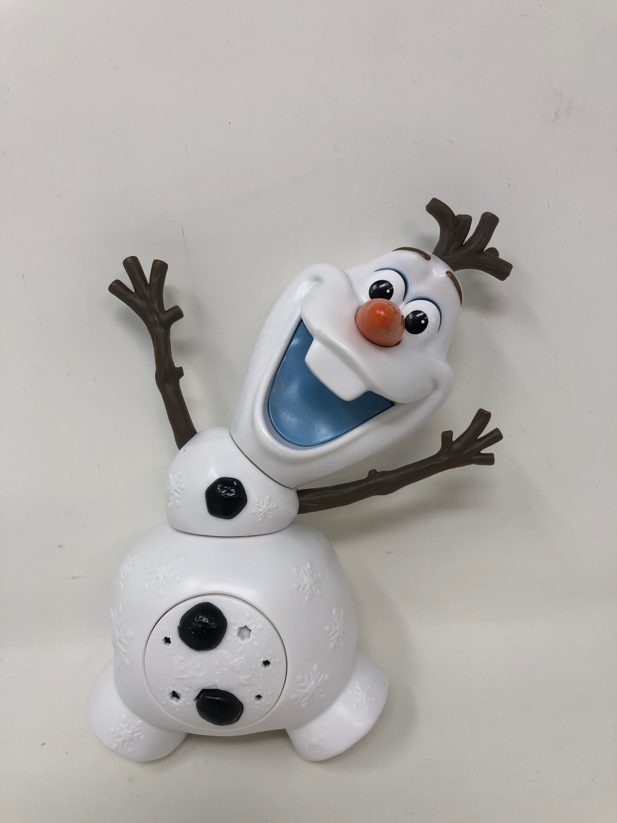 Disney’s Frozen 2 Bop It – Olaf – Not Sealed