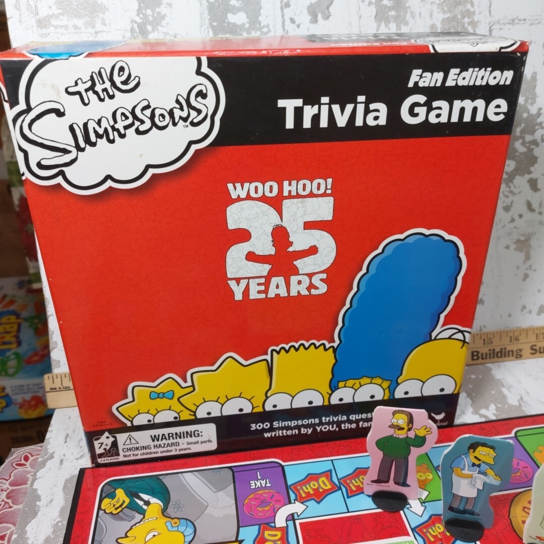 The Simpsons Fan Edition 25th Anniversary Trivia Board Game Complete 2013