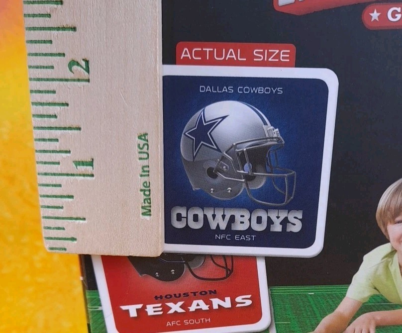 NFL Matching Game – All 32 Teams – 64 Card Memory Game – New Ages 3+