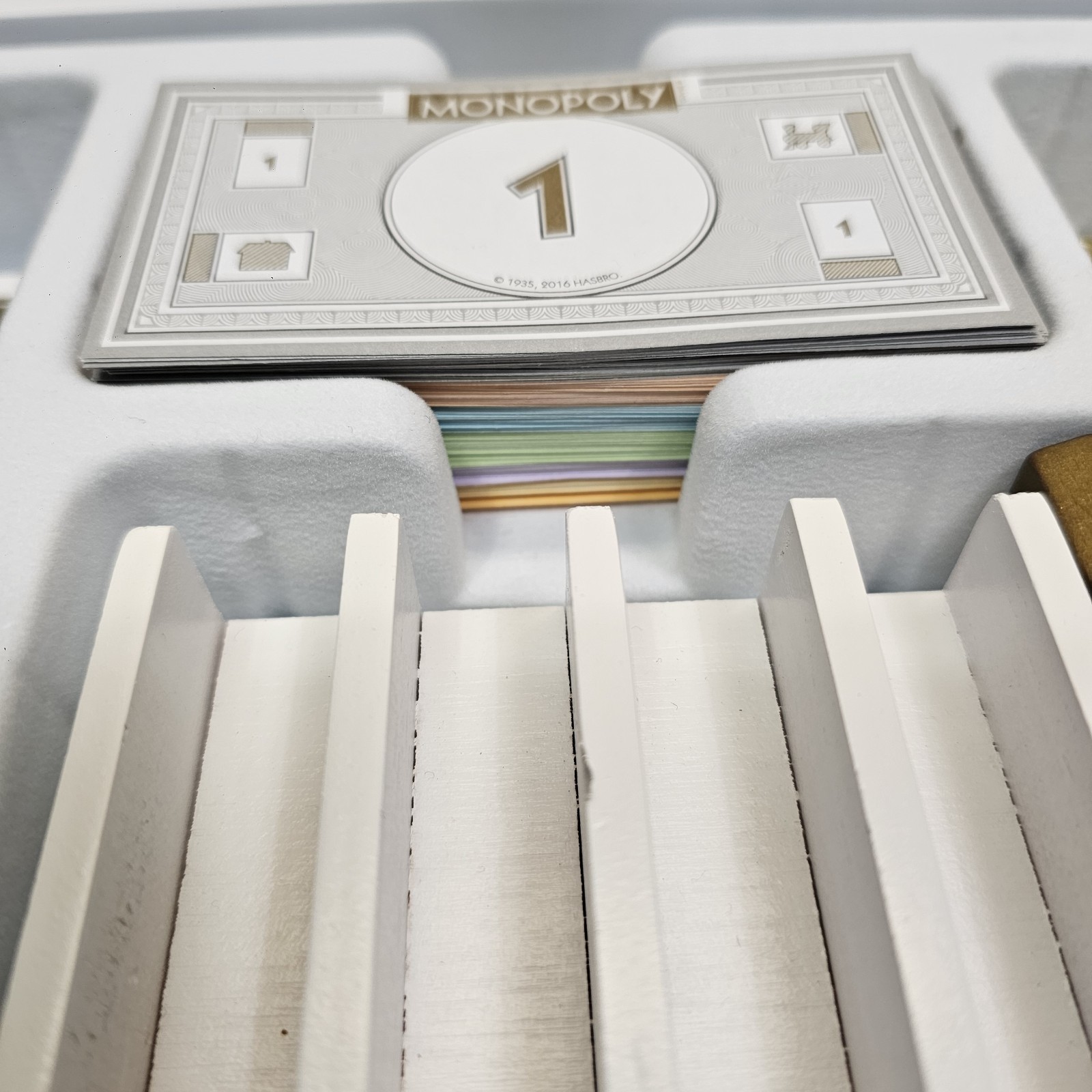 Monopoly Luxury LUXE White and Gold Limited Edition Hasbro 2017