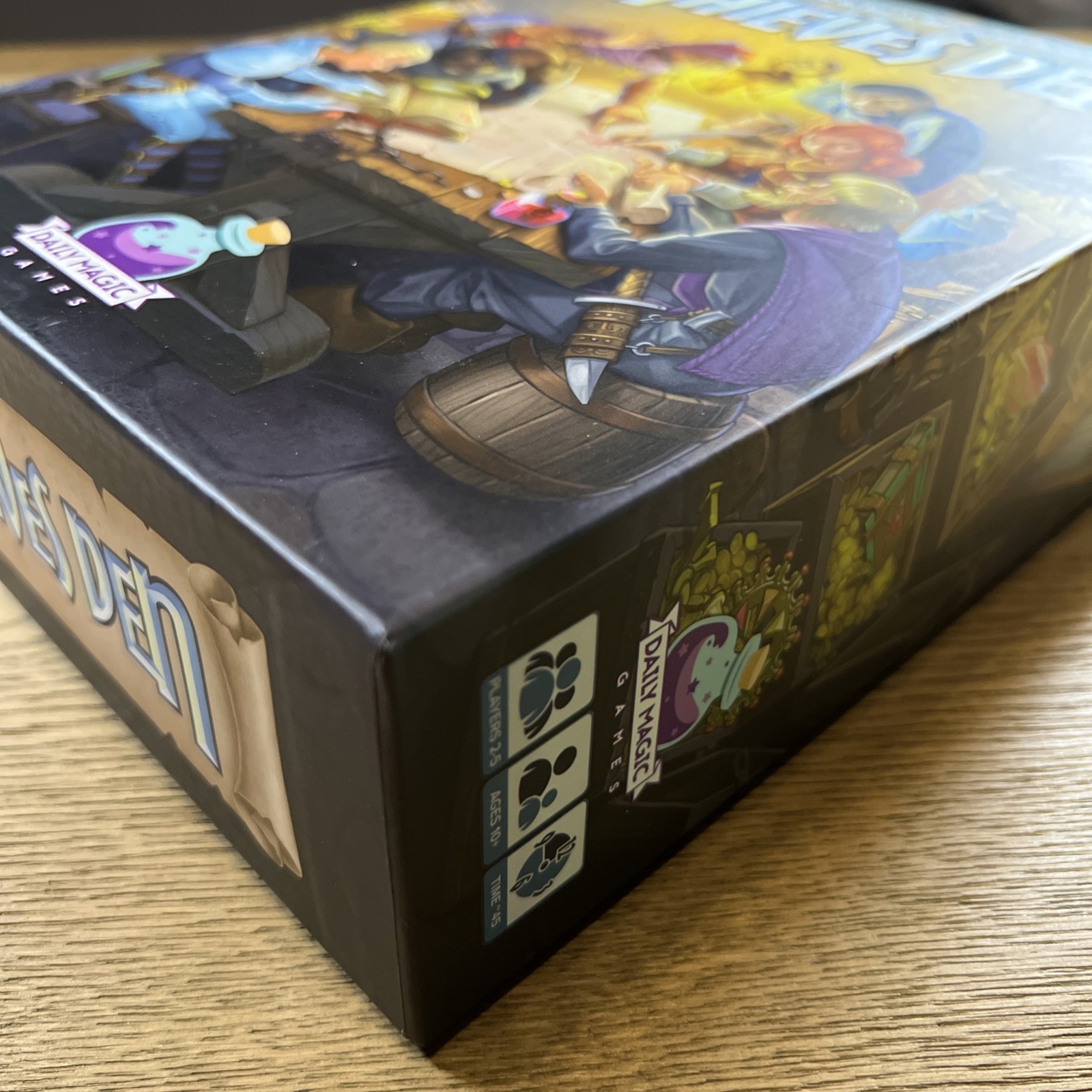 Thieves Den Board Game New Sealed + Fortune Favors the Bold Daily Magic Games