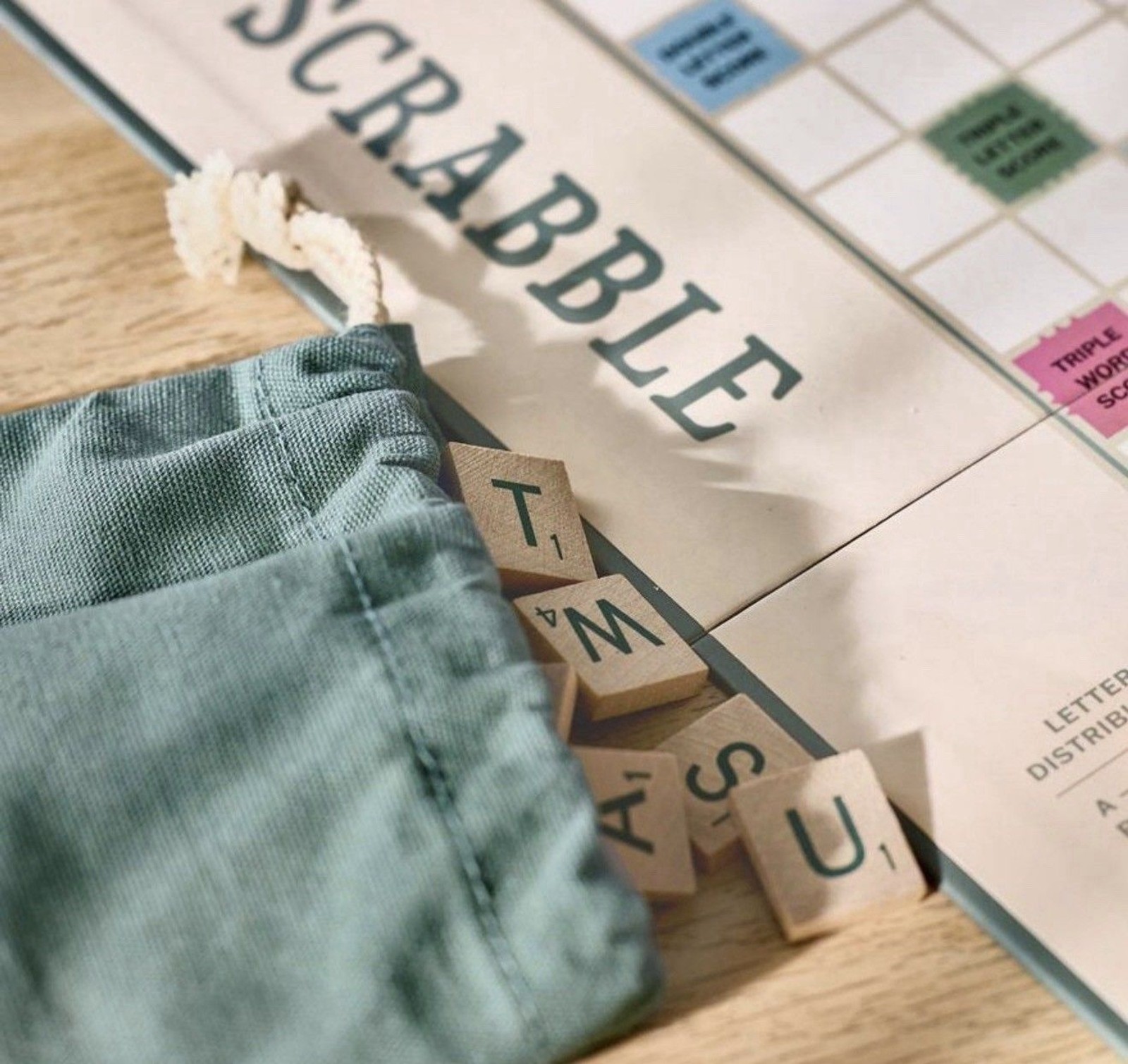 Scrabble Board Game – Hearth & Hand with Magnolia NEW RARE