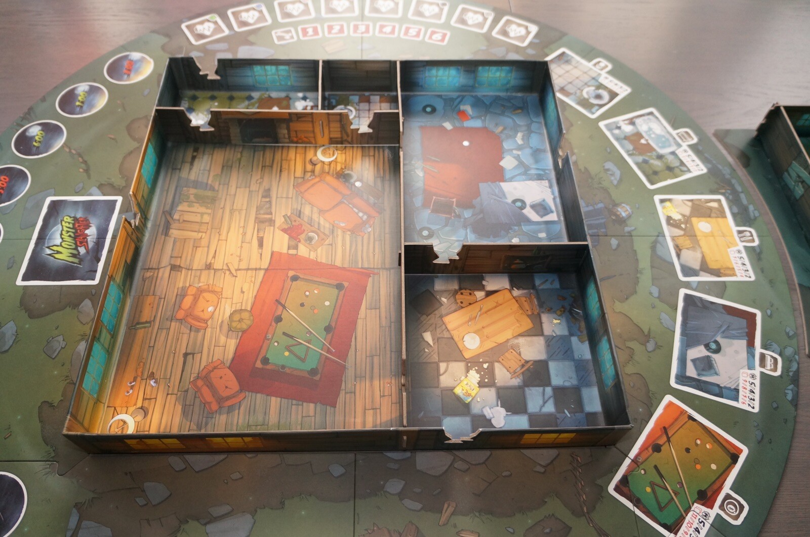 Monster Slaughter | Cabin, Walls, Outdoor Ground Tiles and Shed Expansion Pieces