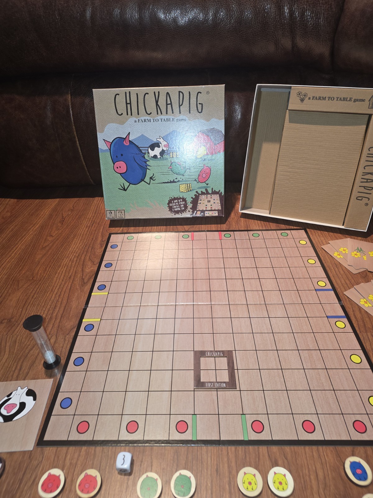 Chickapig Strategic Farm Family Board Game 100% Complete Clean