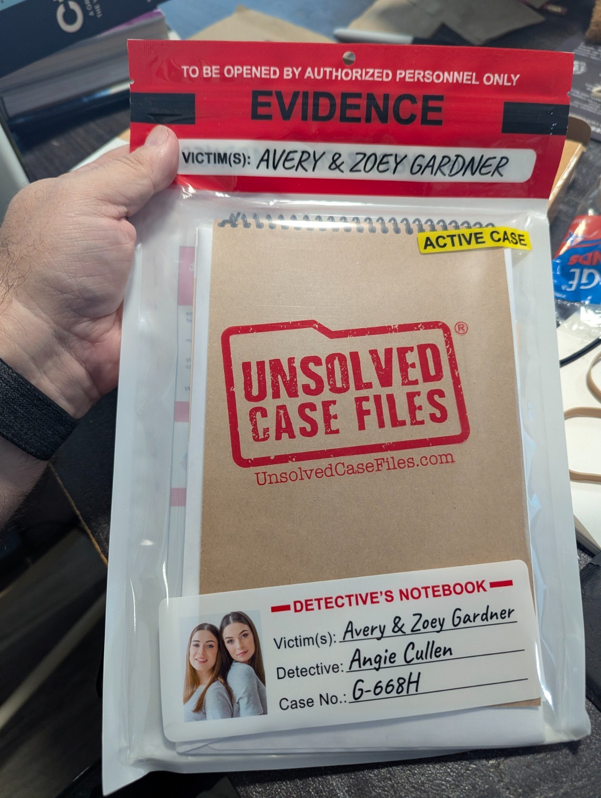 UNSOLVED CASE FILES AVERY & ZOEY GARDNER CASE Detective Game SEALED 2022