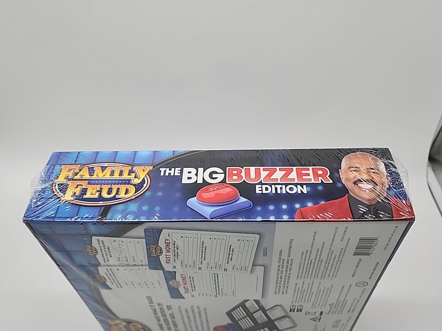 FAMILY FUED The Big Buzzer Edition Board Game By Spin Master Games NEW SEALED !