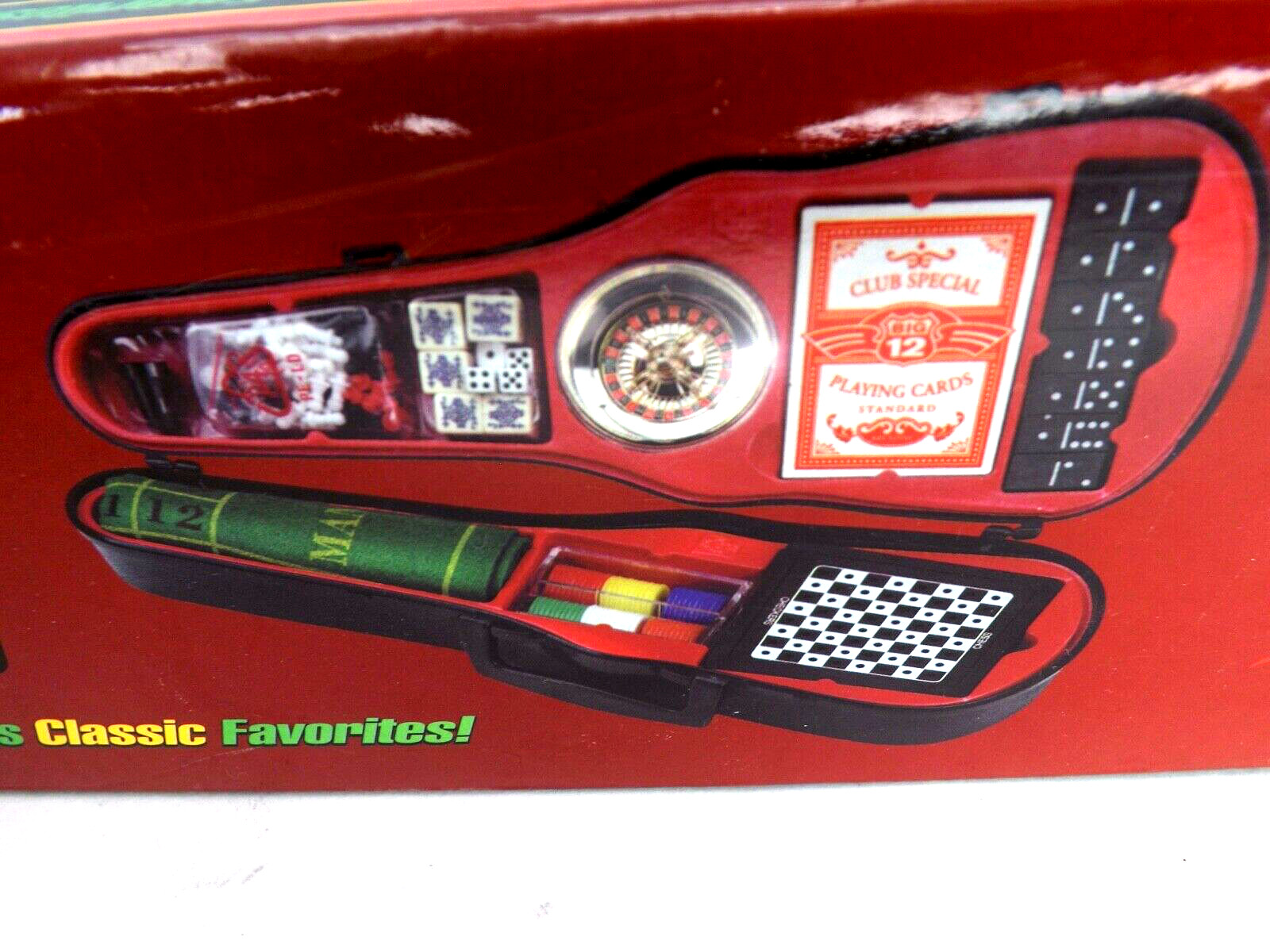 2004 Violinist Style Game Pack Travel Case Deluxe Roulette Cards Dice Chips Etc