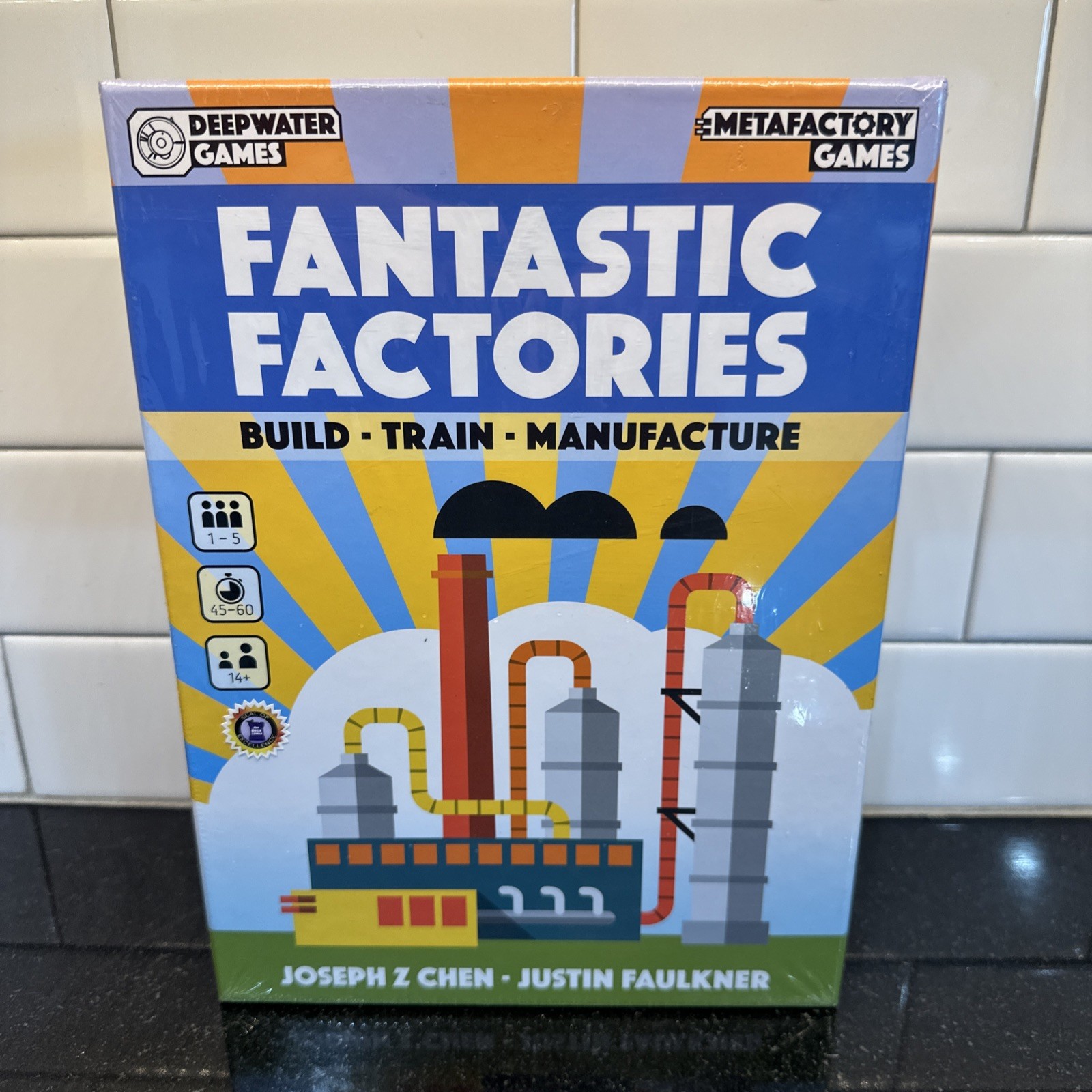 Fantastic Factories Board Game by Deep Water Games Factory Sealed New FF01023995
