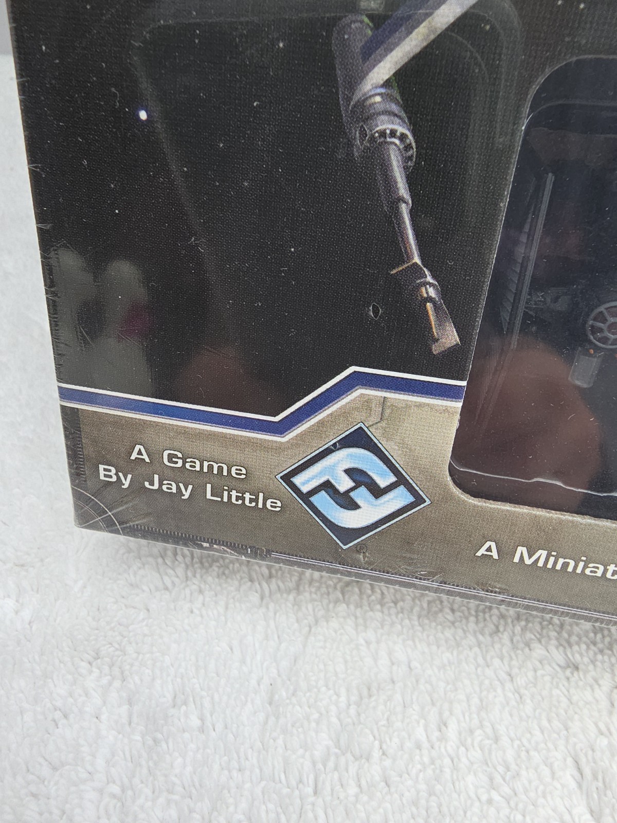 Star Wars X-Wing Miniatures Game – X-WING THE FORCE AWAKENS CORE SET Sealed