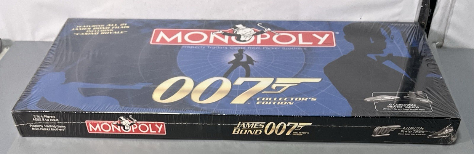 James Bond 007 Collector’s Edition Monopoly Hasbro 2006 NEW