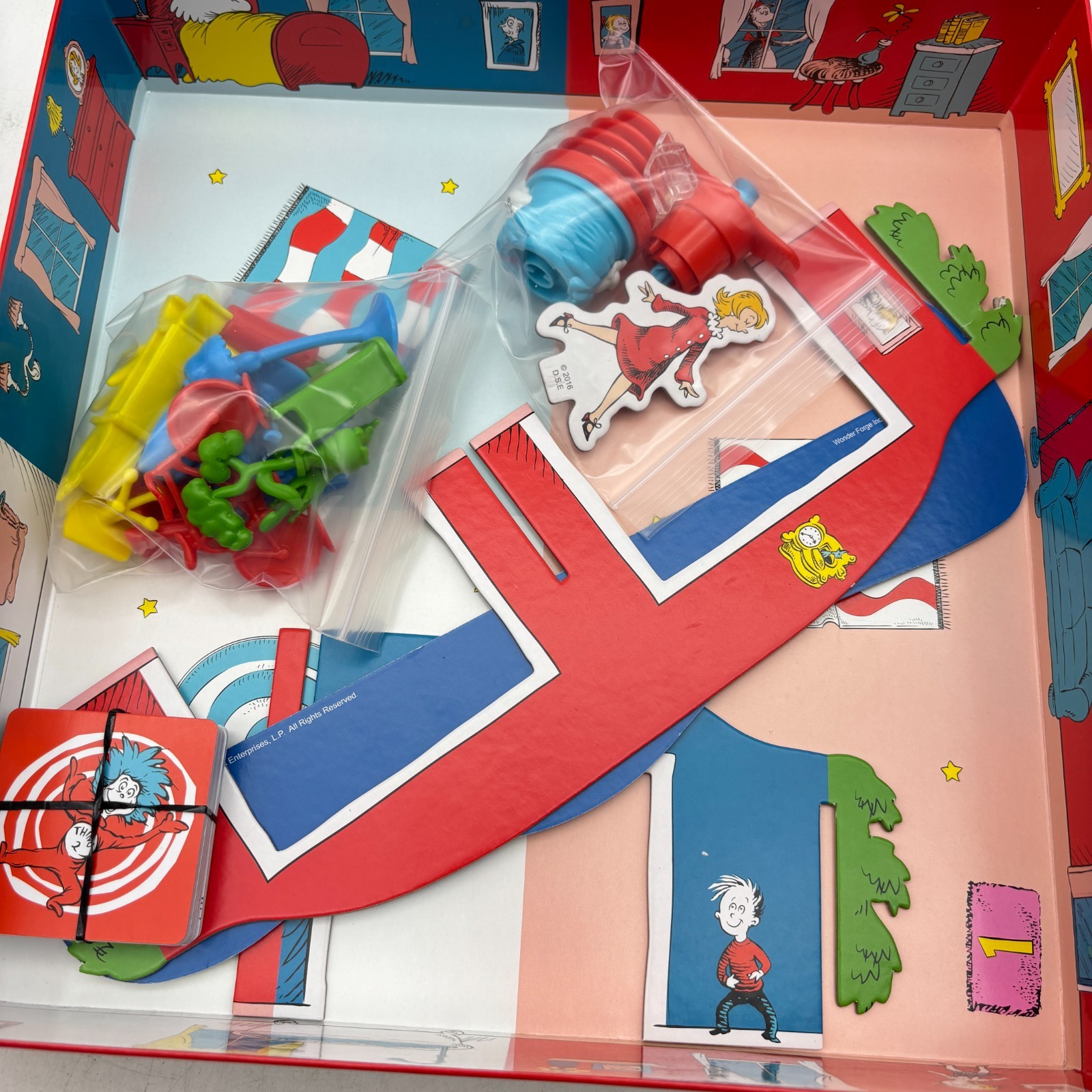 Dr. Seuss Whirly Fun Game COMPLETE Wonder Forge 2016 Kids Family Cat in the Hat