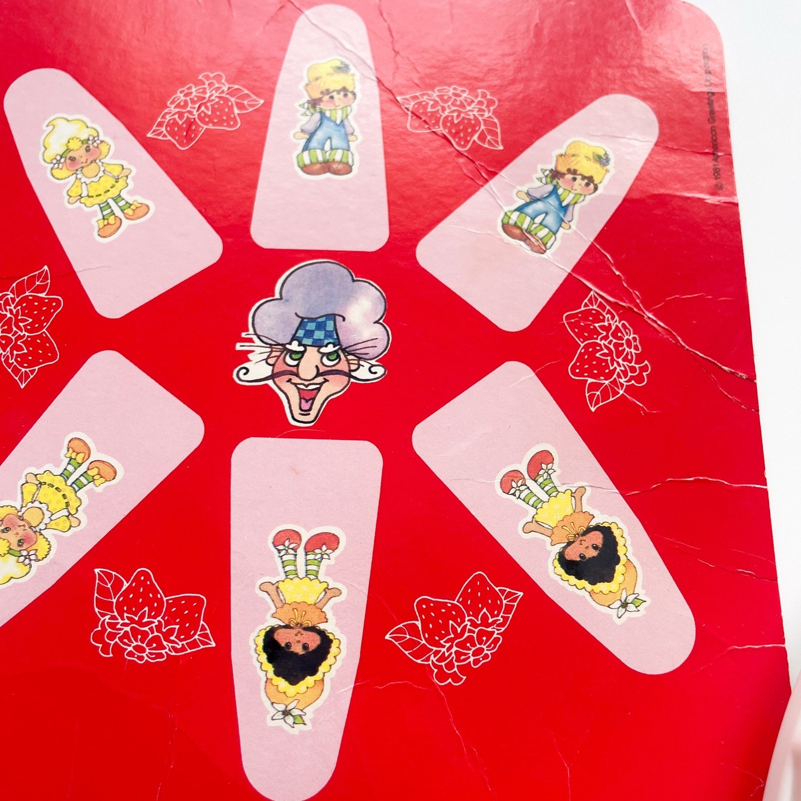 Vintage 1981 Strawberry Shortcake Berry-Go-Round Color Matching Game Complete