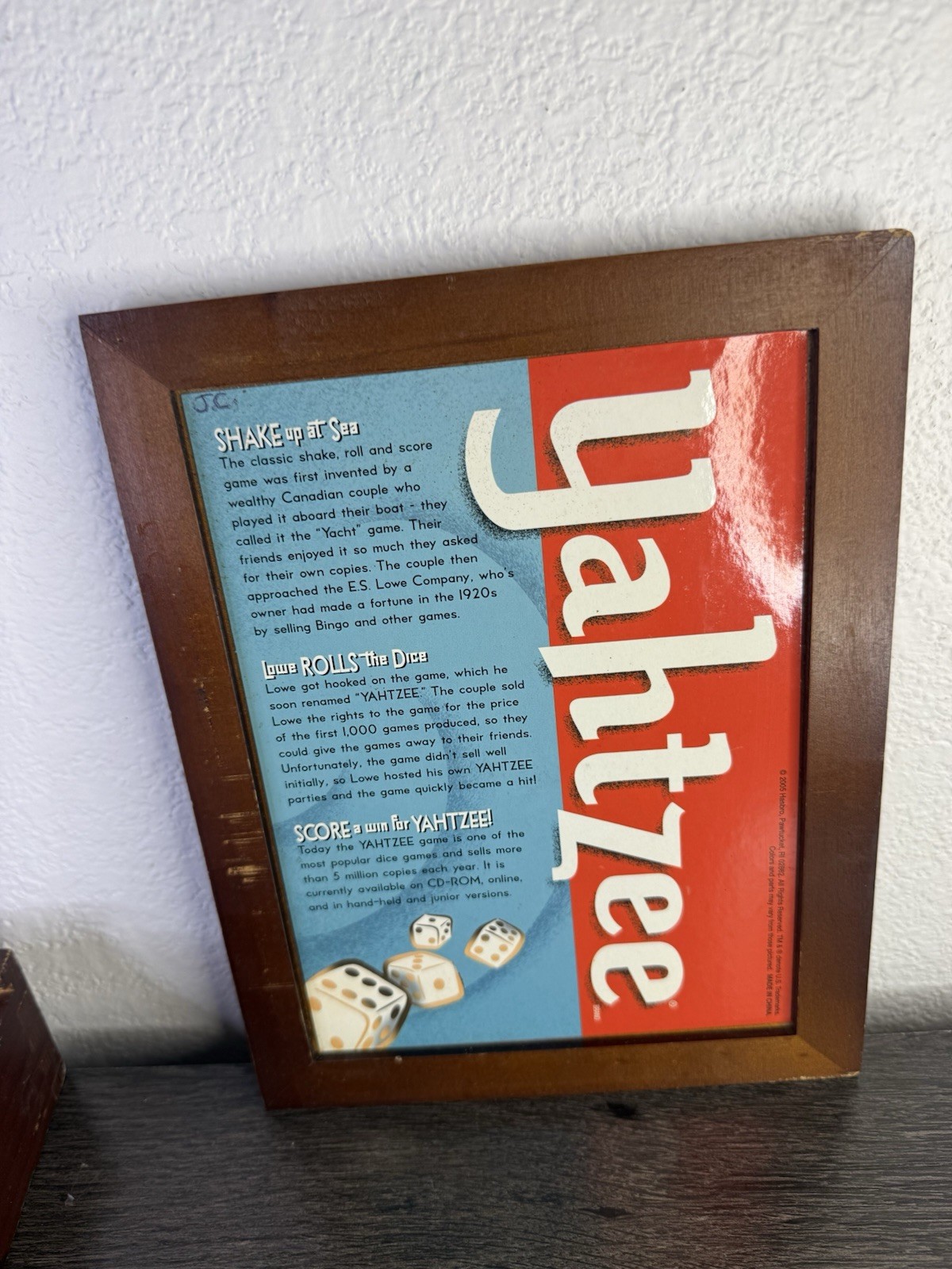 Yahtzee Bookshelf Edition Wood Box 2005 Game. Read Details.