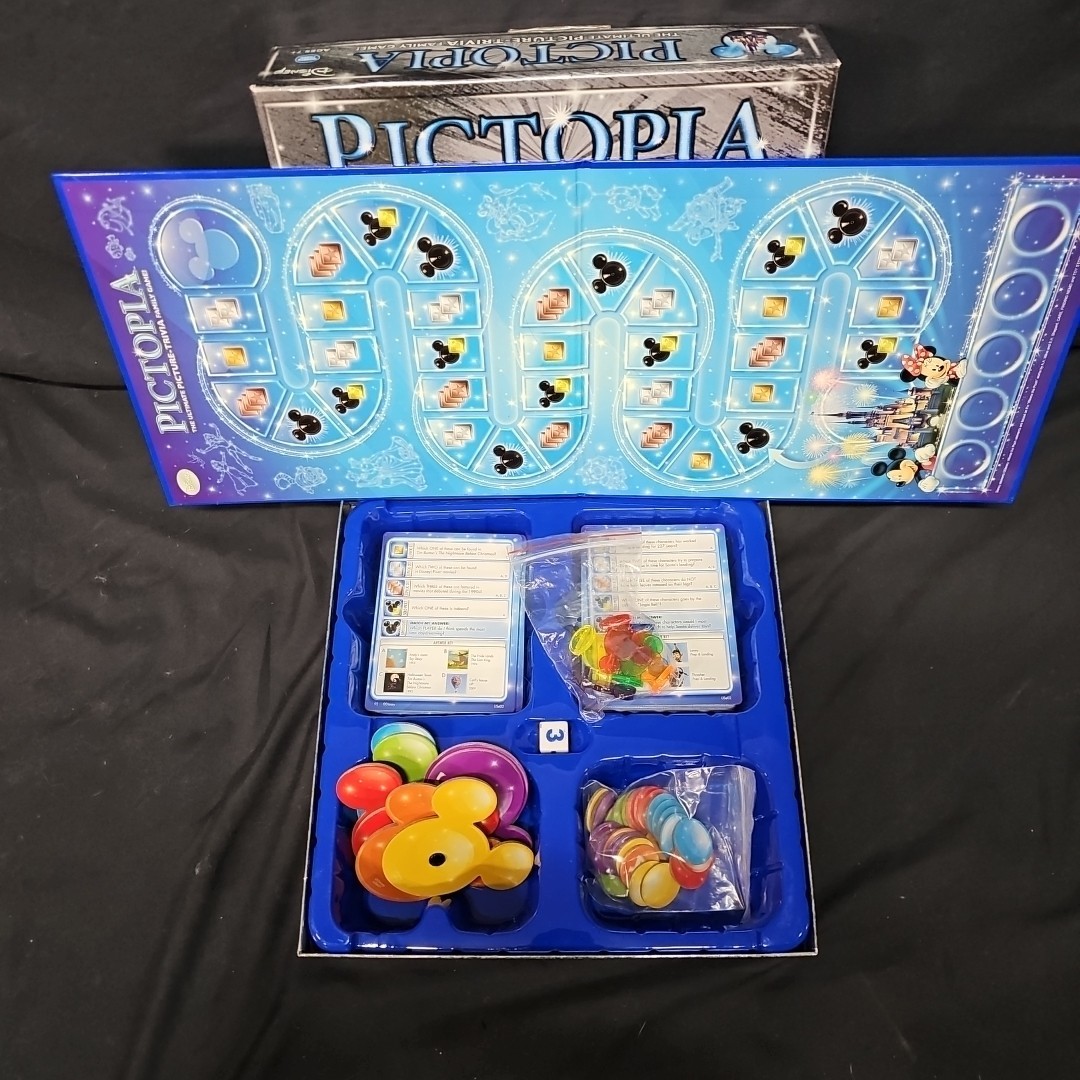 PICTOPIA Disney Edition Picture-Trivia Family Game (No Instructions)