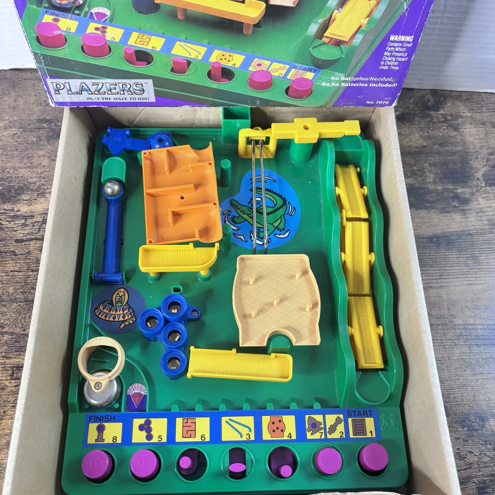 VINTAGE Snafu COMPLETE Tomy Screwball Scramble Run Yourself Ragged Marble Maze