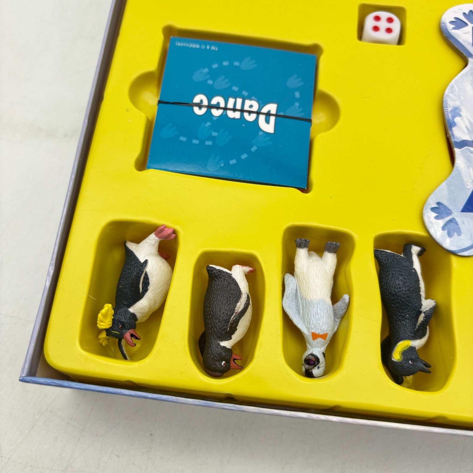 Happy Feet Return To Emperor Land Board Game COMPLETE Sababa Toys 2006 Kids WB