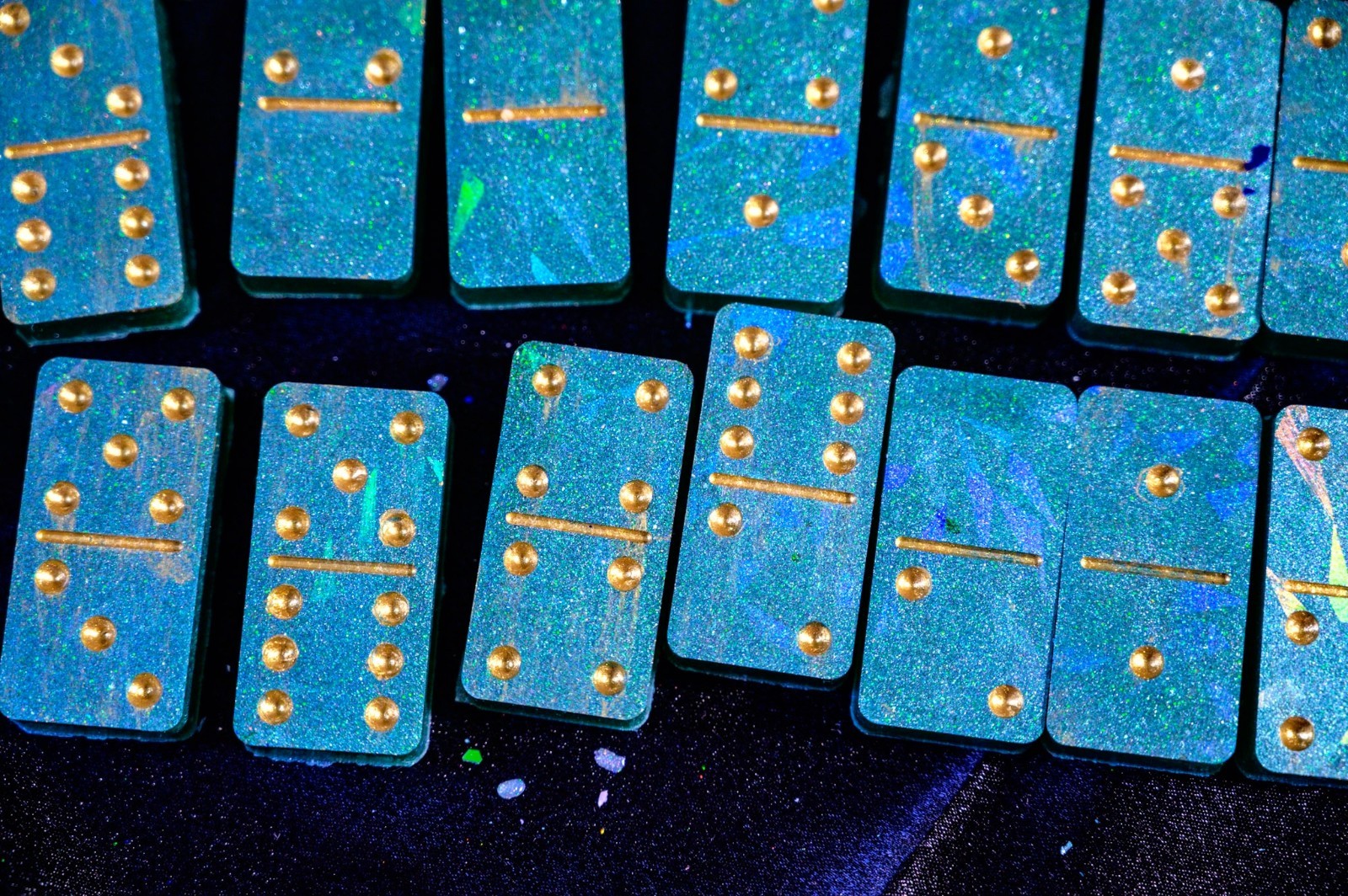 Handmade Resin Teal Holographic Glitter Dominoes Gold Pips Double Six Set
